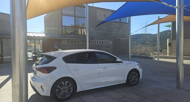 Recepción de vehículo compacto (turismo híbrido) dentro del Plan de Inversión Regional P.I.R. 2022/26 de la Comunidad de Madrid